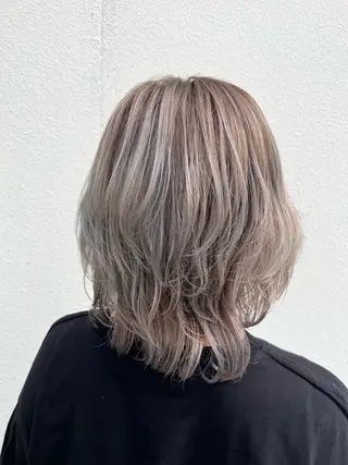 カラー 松岡 アユミ  berryのマツエク・マツパデザイン