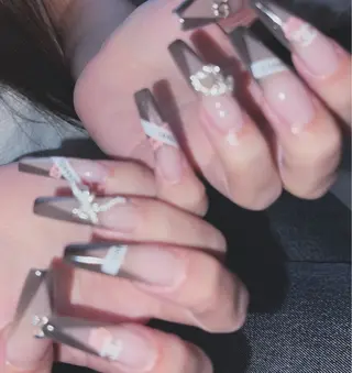 ネイル 夜までElle.M 【エルマ】のネイルデザイン