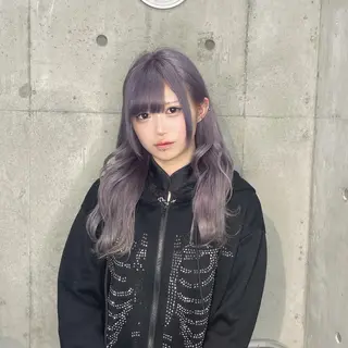 セミロング カラー ホワイト&レイヤーカ ットエクステ長畠俊輔のヘアスタイル