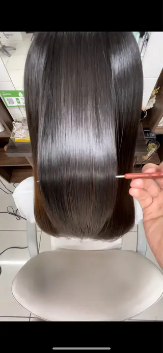 セミロング merci JUNKIのヘアスタイル