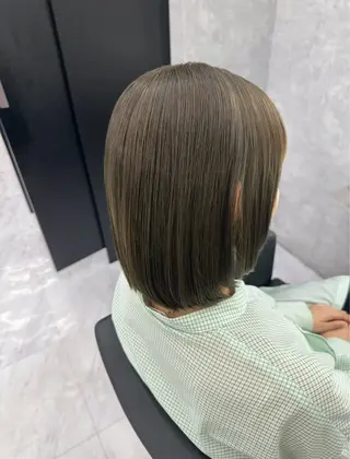 ミディアム カラー 堂園 眞帆のヘアスタイル