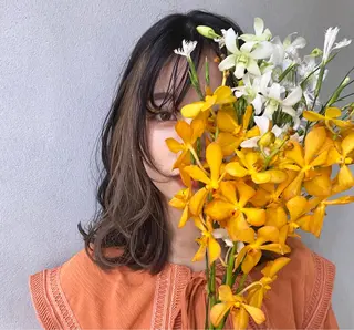 セミロング カラー 舟橋 りんかのヘアスタイル