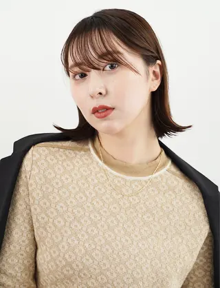 ミディアム カラー hoNua. 栄/透明感カラーのヘアスタイル