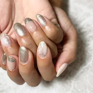 ネイル Ray. ／綺麗目ニュアンスのネイルデザイン