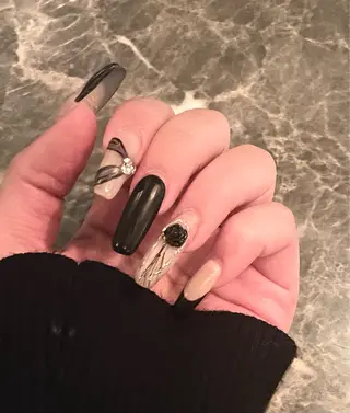 ネイル ChouChou NAIL SALON所属・サキ ChouChouのネイルデザイン