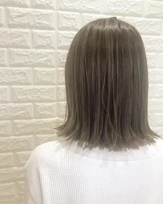 ミディアム カラー ナガイ ユウキのヘアスタイル