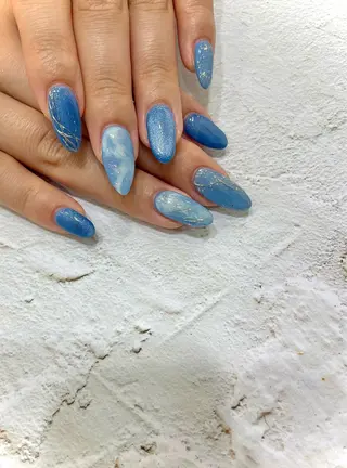 ネイル 安藤 彩乃のネイルデザイン