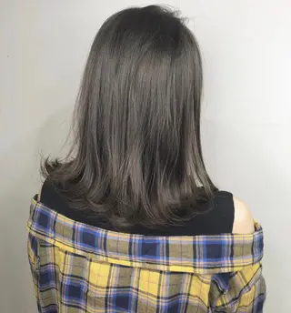 ミディアム カラー _WHITE+ 南海難波店のヘアスタイル