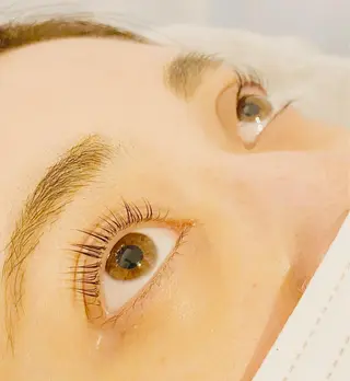 マツエク・マツパ ジャパンアイリストカレッジ大阪天王寺本校所属・ミヤサカ ミズキの眉毛・アイブロウイメージ