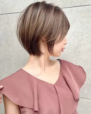 ショート 似合わせレイヤー 髪質改善/柴木琴愛のヘアスタイル