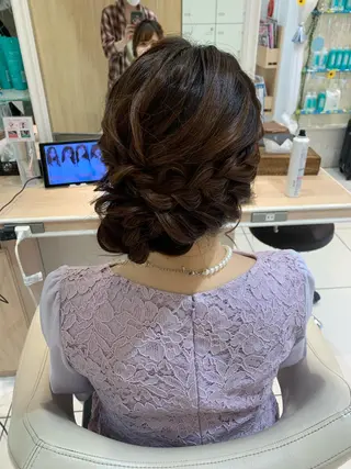 セミロング ヘアアレンジ 宮永 璃沙のヘアスタイル