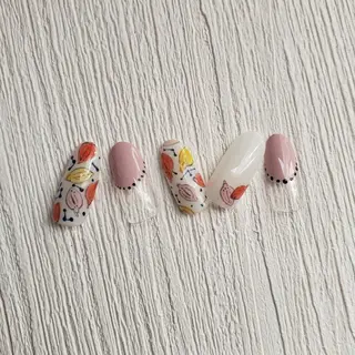 ネイル ネイル&フットケアサロンアイアムアイ所属・ネイリスト モリシタのネイルデザイン