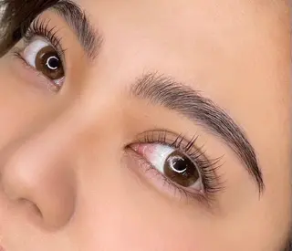 アイブロウ COCO ジュニア育成店のマツエク・マツパデザイン