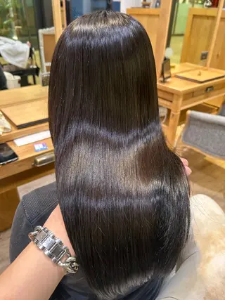 ロング PULSE yokohama所属・PULSE ASAHIのヘアスタイル