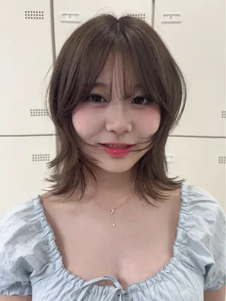 カラー Mayu/ブリーチ/ 抜け感hairのヘアスタイル