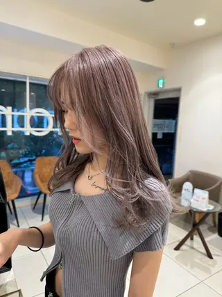 カラー 🎀ハイトーン🎀 🩶艶髪🩶YUNAのヘアスタイル