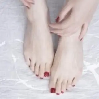 ネイル ROUN'　南 鈴沙のネイルデザイン