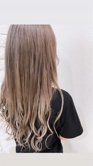 名古屋のピンク好き かずくん🦩のヘアスタイル