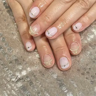 ネイル Flore (フロール)の眉毛・アイブロウイメージ