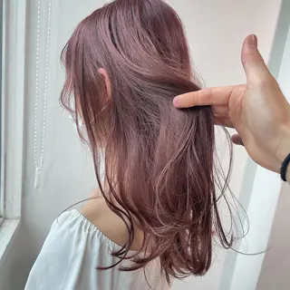 ミディアム カラー パーマ ヘアアレンジ 🩶透髪×モテ髪🩶 池袋SHE🏹🩶のヘアスタイル