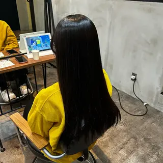 ロング 東 希良里のヘアスタイル