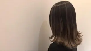 セミロング しもかわ かほのヘアスタイル