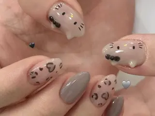 ネイル One Plus キキのネイルデザイン