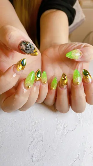 ネイル LaLa Peach 福岡のマツエク・マツパデザイン