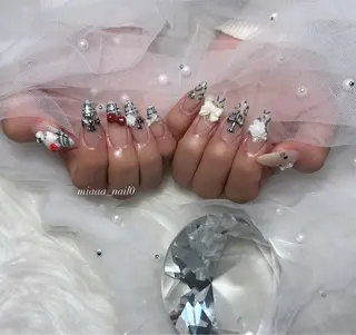 ネイル M NAIL所属・Mia'nail 👄のネイルデザイン