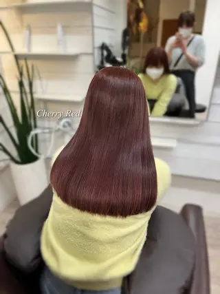 セミロング 松島 綾子のヘアスタイル