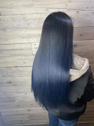 ロング Rlino所属・ﾊｲﾗｲﾄ/ﾚｲﾔｰ ｶｯﾄ/大嶽謙のヘアスタイル