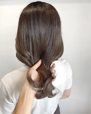 セミロング カラー ヘアアレンジ 徳永 実沙のヘアスタイル