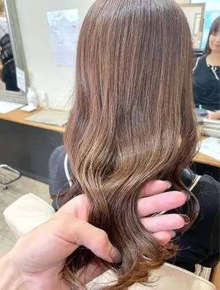 ロング カラー 松尾 遥花のヘアスタイル