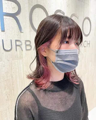 ミディアム 高橋 芽衣のヘアスタイル