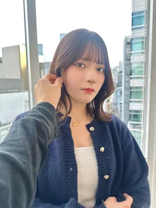 ミディアム カラー W-TOKYO所属・*:。. sayaka・*:.のヘアスタイル