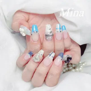 ネイル 🌷 Mooning 🌷のネイルデザイン