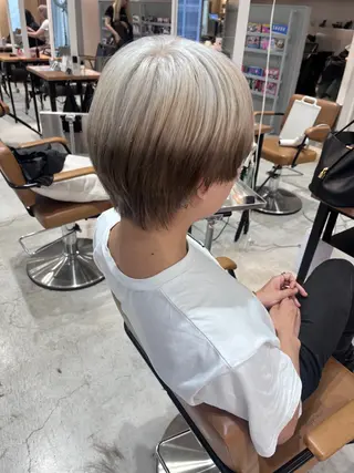 カラー メンズ 大阪韓国メンズ特化 LUNAのヘアスタイル