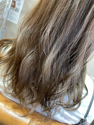 セミロング channel 大澤俊文のヘアスタイル