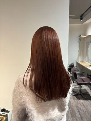 ロング カラー SOL by diar 湘南台【ソル】ヘッドスパ/頭浸浴/ハイライト所属・ふじたしの/湘南台/ 切りっぱなしボブのヘアスタイル