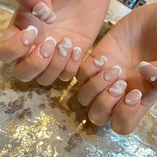 ショート H🌺 NAILのネイルデザイン