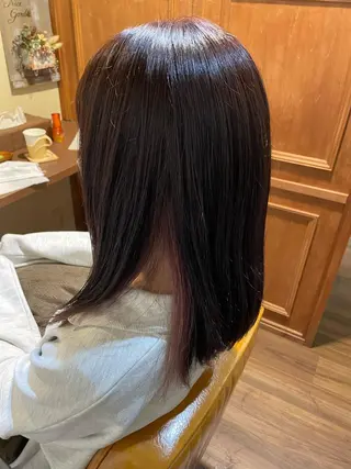 セミロング カラー 山本 純平のヘアスタイル