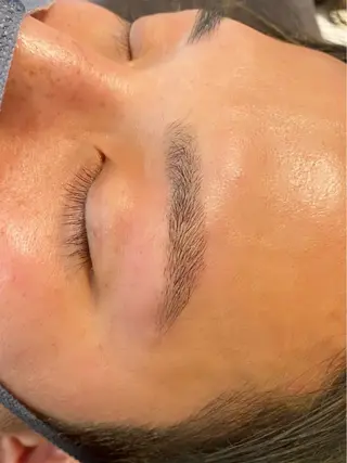 アイブロウ レイヤーカット/ 堺 健人のヘアスタイル