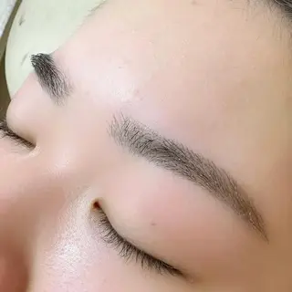 アイブロウ OPS hair ミクのマツエク・マツパデザイン