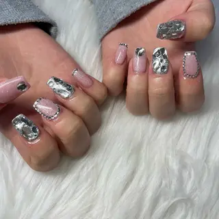 ミディアム -Rien- プライベートサロンのネイルデザイン