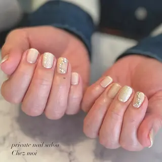 ネイル KOMINE TOMOKOのネイルデザイン