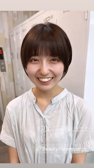 ショート カラー パーマ ヘアアレンジ ®️レイヤー/透明感 カラー/星野六三四のヘアスタイル