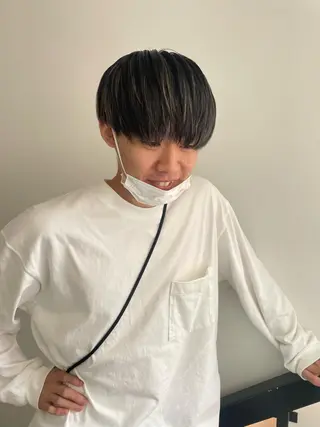 カラー メンズ デザインカラー 🎀REINA🎀のヘアスタイル