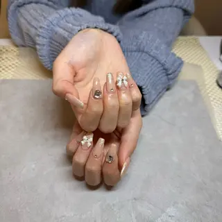 ネイル CHOUETTE YUMIのネイルデザイン