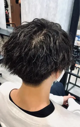 ショート パーマ メンズ AI TOKYO  横浜店所属・メンズ支持数No.1 👑リュウ👑のヘアスタイル