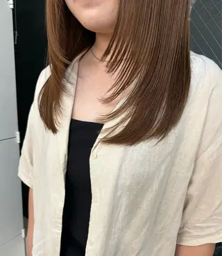 セミロング Rinka/レイヤー /透明感カラーのヘアスタイル